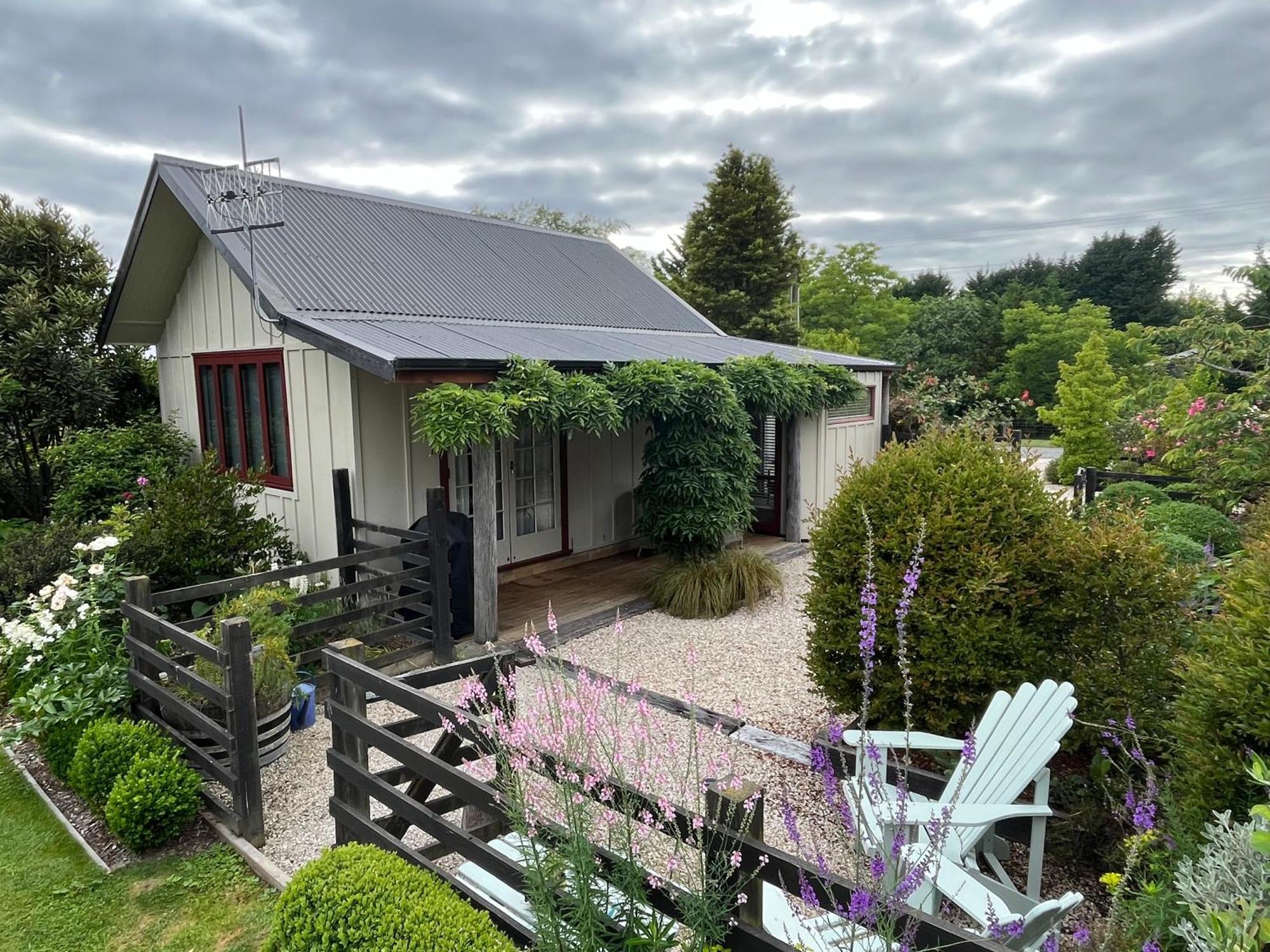 Tasman Village Cottage Экстерьер фото